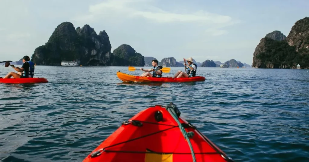 400 pound kayak weight limit kayak paddling in the sea